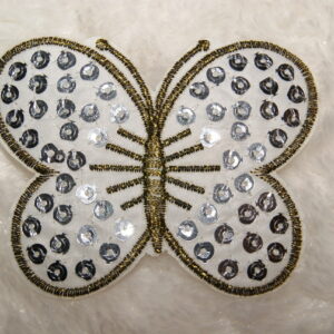 Ref 45 Blanc – Ecusson Papillon et Sequins Blanc