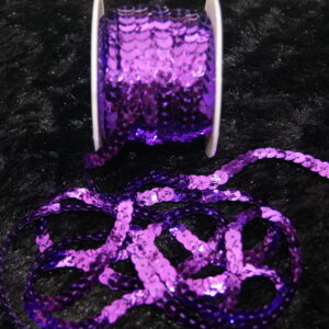Ref 915 Violet – 4.5 Mètres de Ruban Sequin Violet Brillant – Largeur 6mm